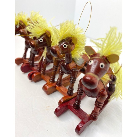 🐎 Set Of 5-Vintage Wooden Toy ORNAMENTS Rocking Horses Yarn Mane & Tail - Picture 8 of 14